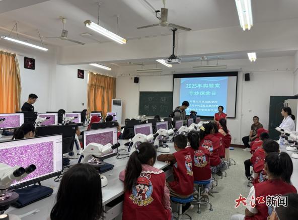 b69bc057d61846bb9268e44da8fc8781.png b69bc057d61846bb9268e44da8fc8781.png